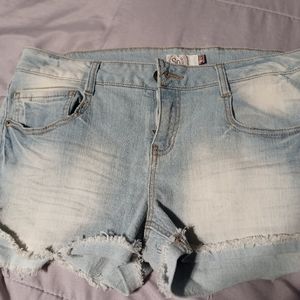 So Jean shorts size 17, never worn